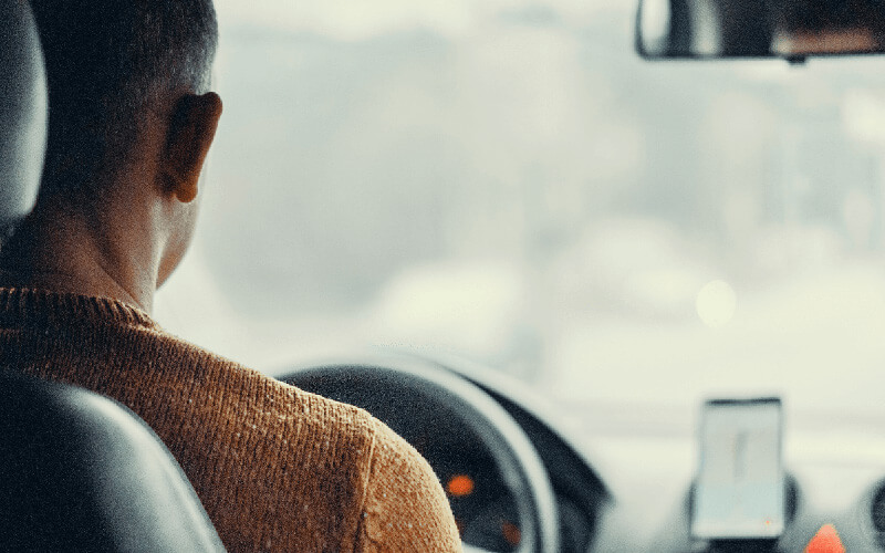 Unsere Shuttle- & VIP-Transportplattform macht aus komplexen Fahrtenplänen einen transparenten, steuerbaren Prozess – flexibel, skalierbar und mit einem Touch von „Uber-Style Experience“.